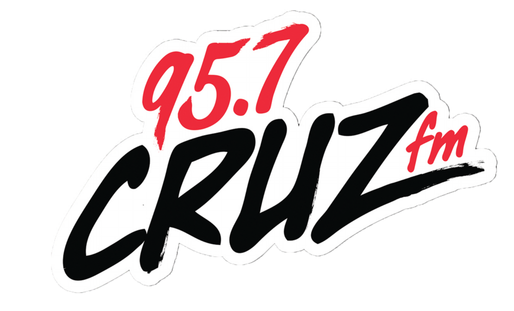 95.7 Cruz FM Logo: italicized black font with red highlights